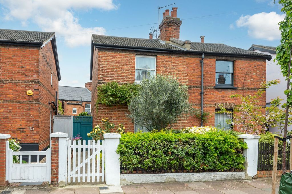 Property photo 2 of 9
