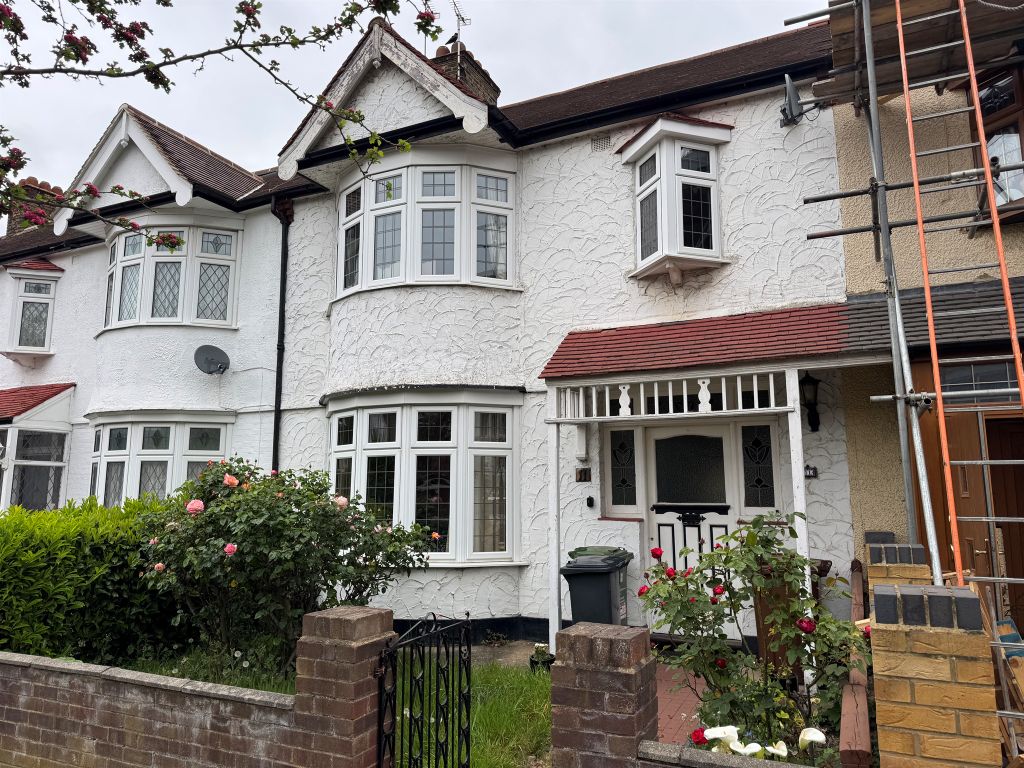 Property photo 1 of 18