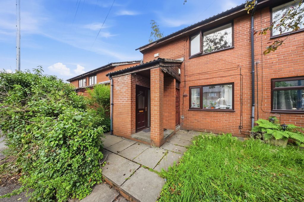 Property photo 1 of 16