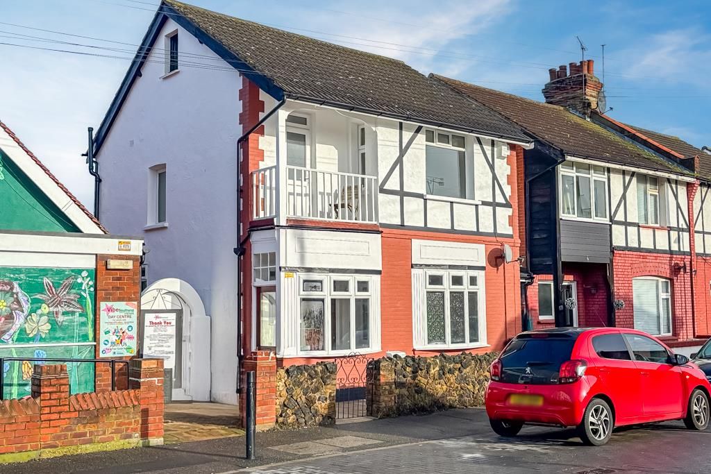 Property photo 1 of 14 Front