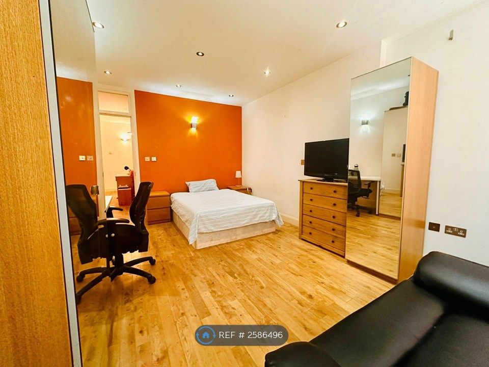 Property photo 1 of 25