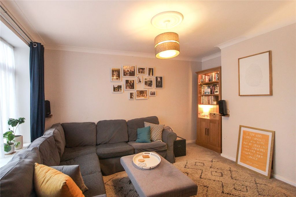 Property photo 2 of 16 Picture No. 09