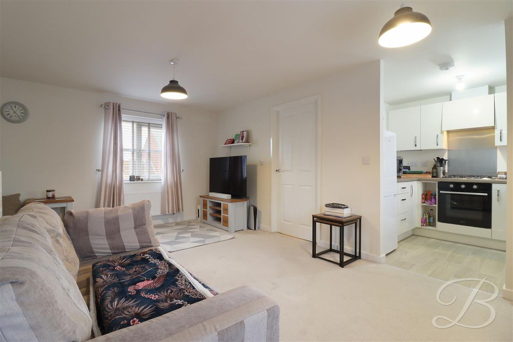 Property photo 3 of 12 Img_4305_1.Jpg