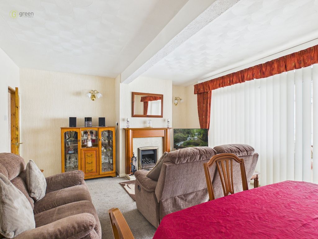 Property photo 3 of 33 Cam05591G0Pr0173Still008