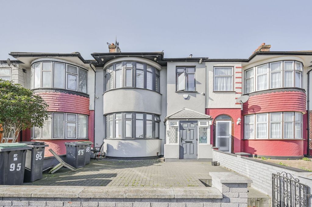 Property photo 1 of 19