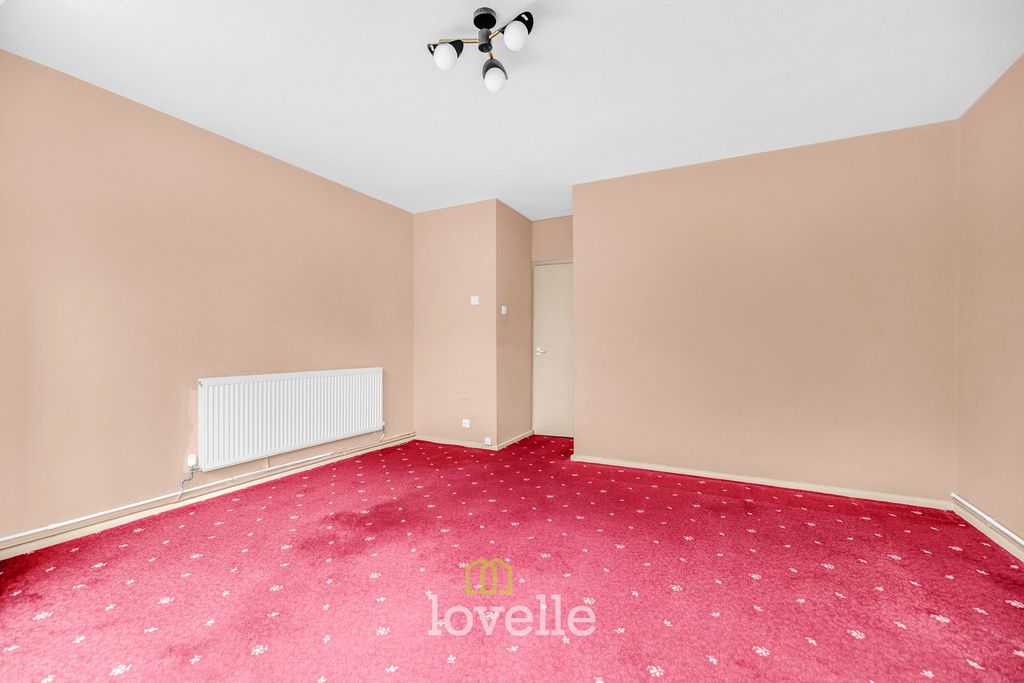 2 bed flat for saleBargate, Grimsby DN34 photo 4