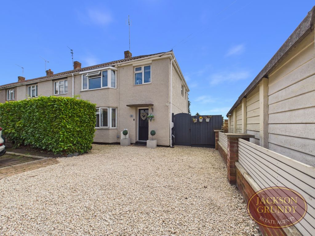 Property photo 1 of 15 Sexton Close