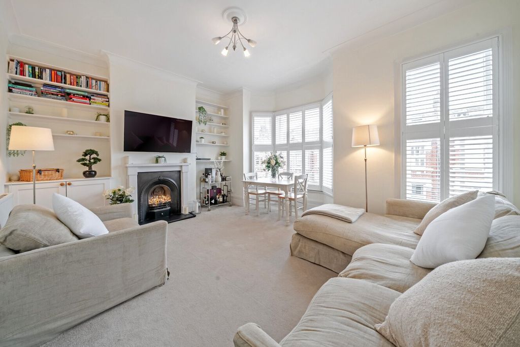 Property photo 1 of 16 Picture No. 02