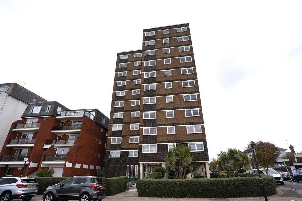 Property photo 2 of 12 Dsc00078-Modified.Jpg