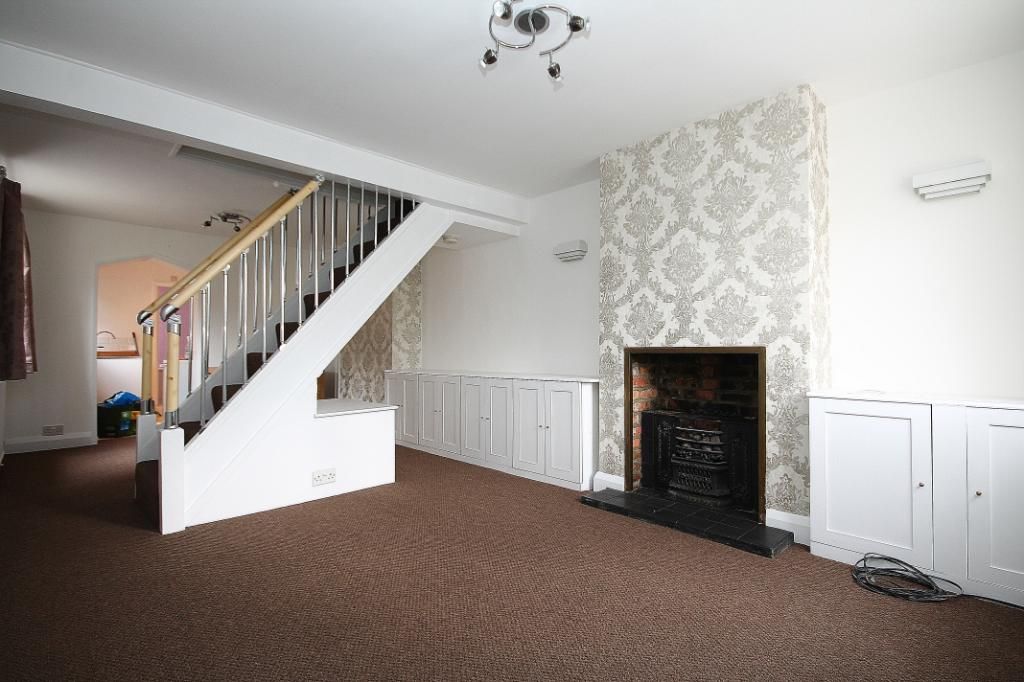 Property photo 2 of 8 Living Room