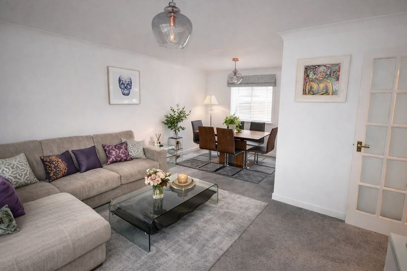 Property photo 2 of 7 Photo 8