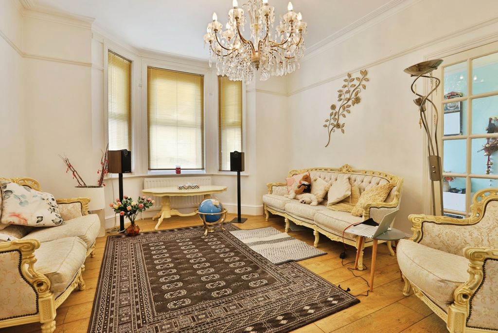 Property photo 2 of 22 Pbox-Img.Jpg