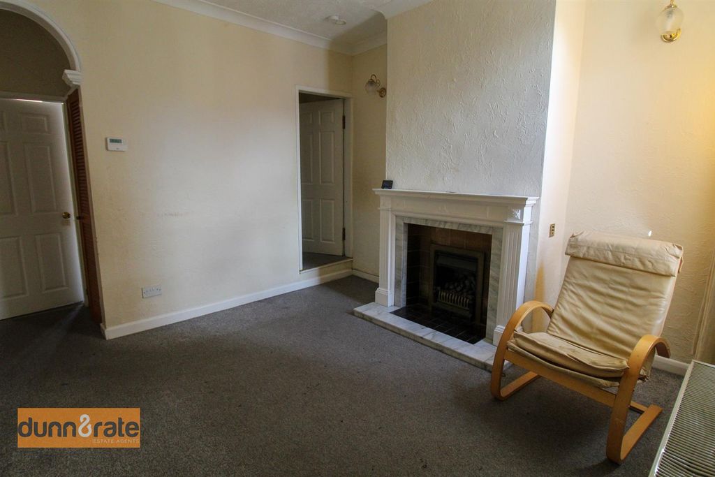 Property photo 3 of 11 Img_4863.Jpg
