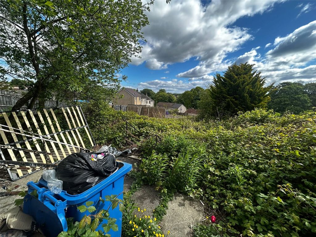 Property photo 3 of 3 Picture No. 03