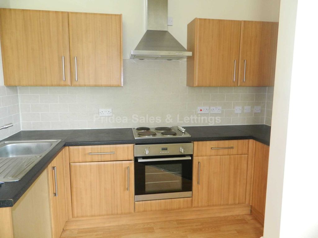 Property photo 2 of 5