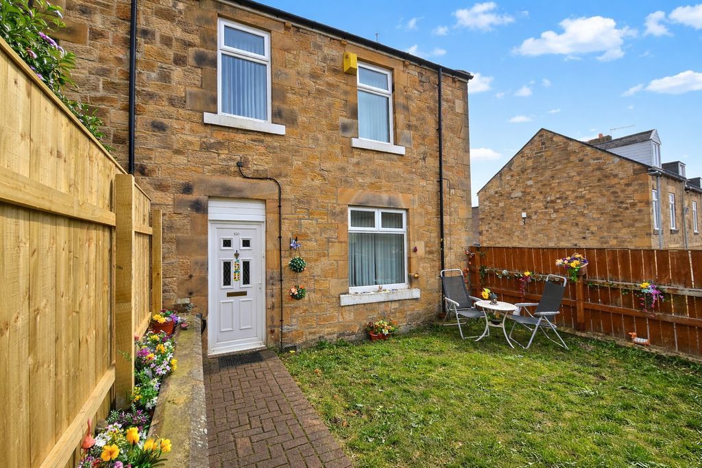 Property photo 1 of 11 External