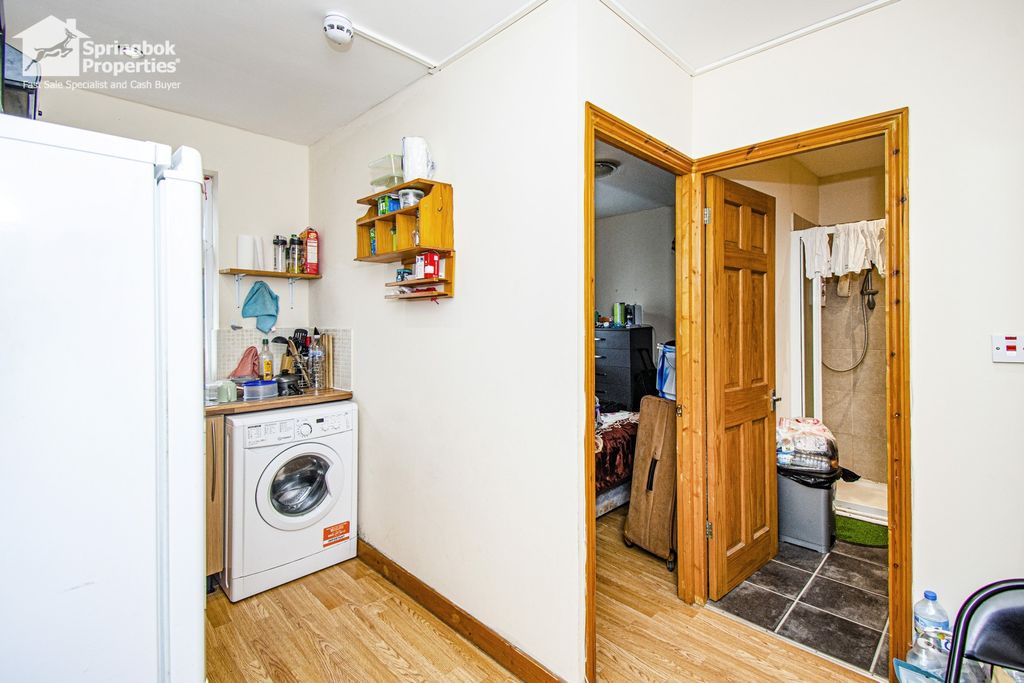 Property photo 2 of 12 Image 1