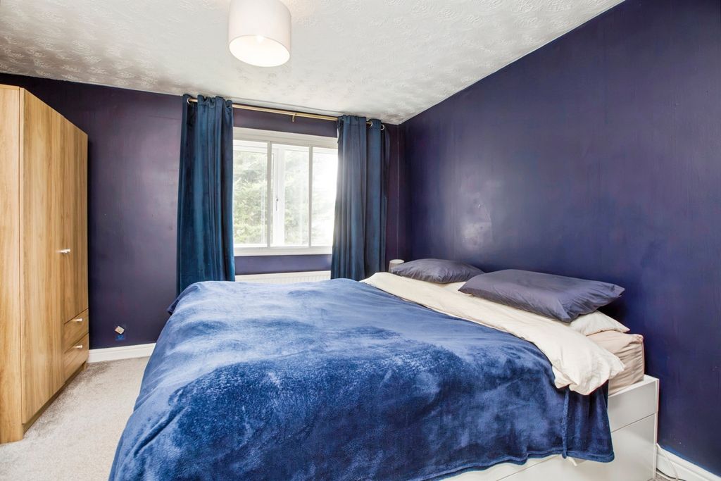 Property photo 3 of 20 Pbox-Img.Jpg