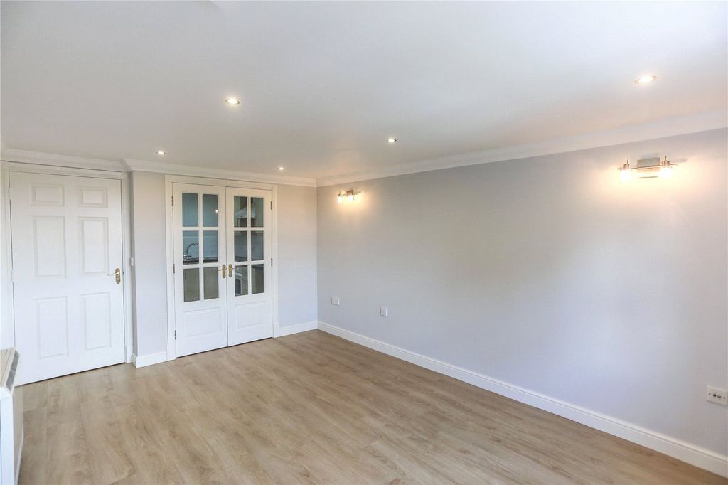 Property photo 3 of 9 Picture No. 03