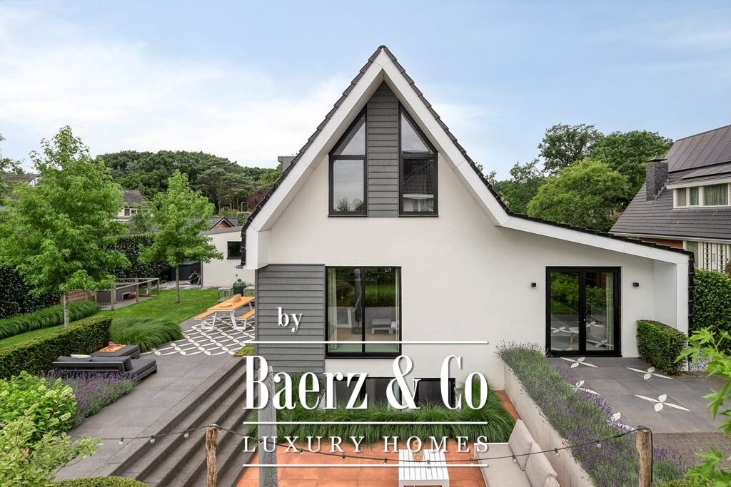 Property photo 1 of 61