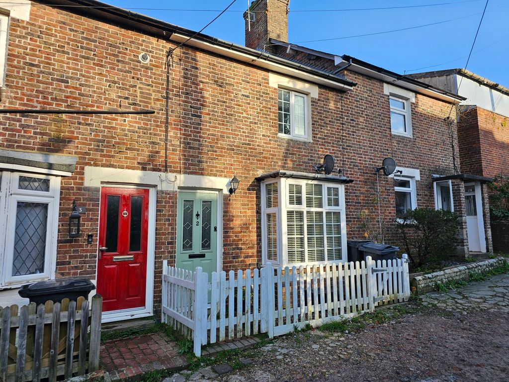 Property photo 1 of 3