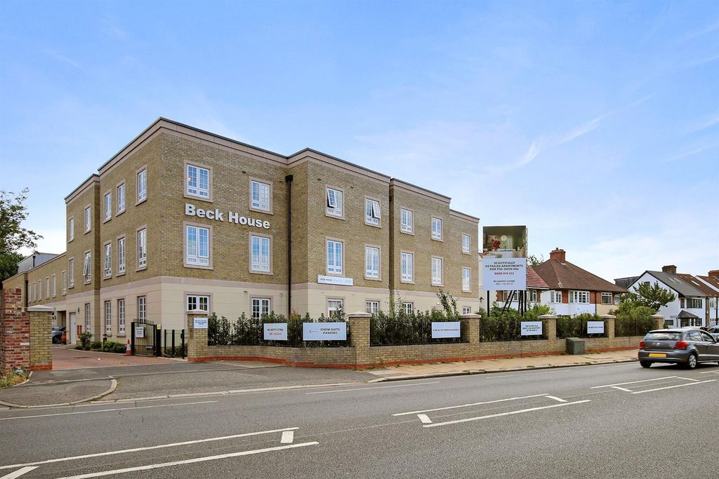 Property photo 1 of 16 0cc656B7-c22E-4Ba5-8799-16A1719A113Blemcs - 4 Beck