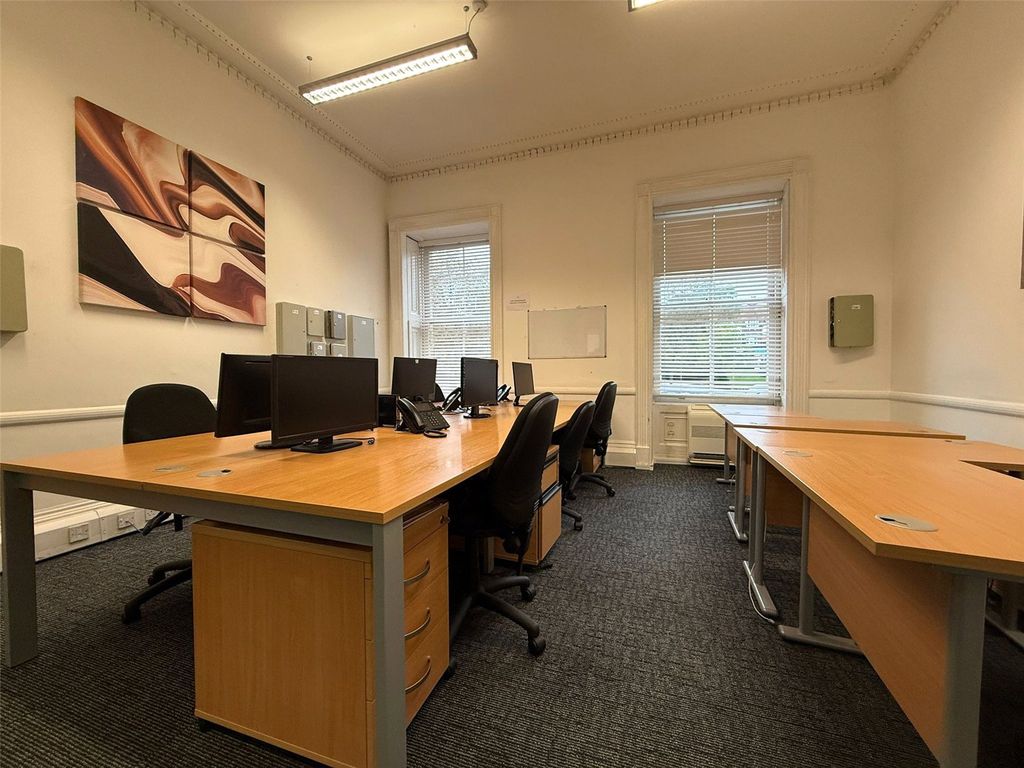 Property photo 2 of 5 Picture No. 03