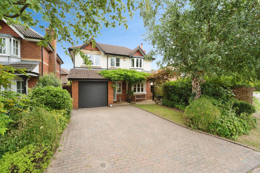 Property photo 1 of 17