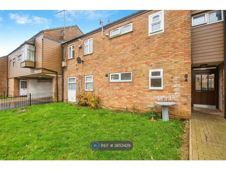 Property photo 2 of 17 Outsidw