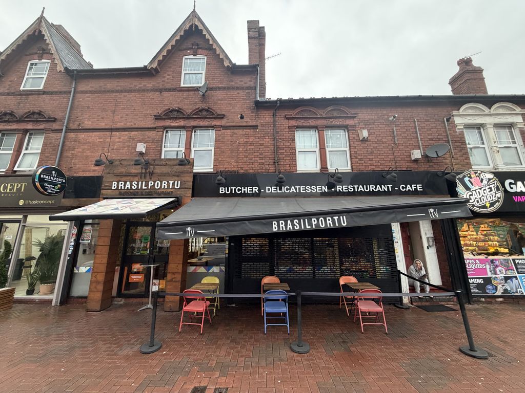 Property photo 1 of 3