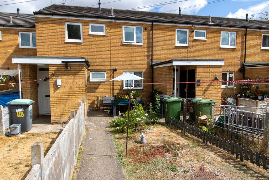 Property photo 1 of 14