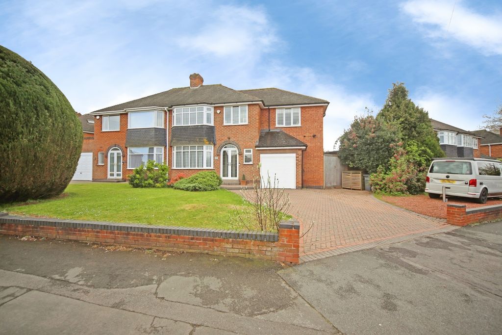 Property photo 1 of 28 Pbox-Img.Jpg