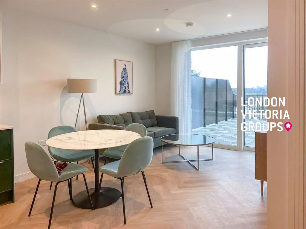 Property photo 2 of 7 1-4593.Jpg