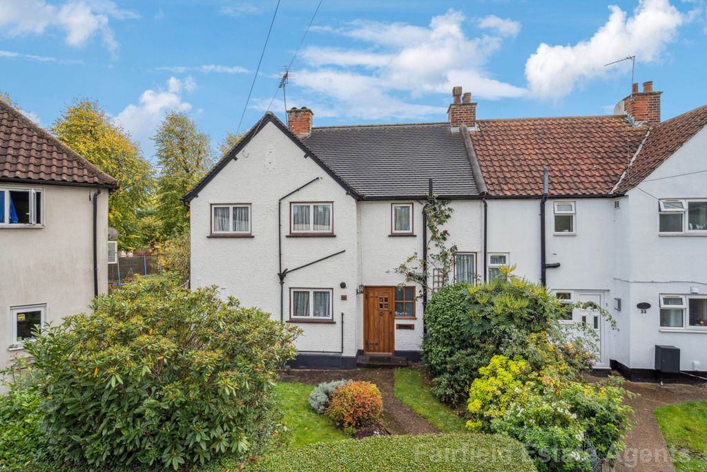 Property photo 2 of 16