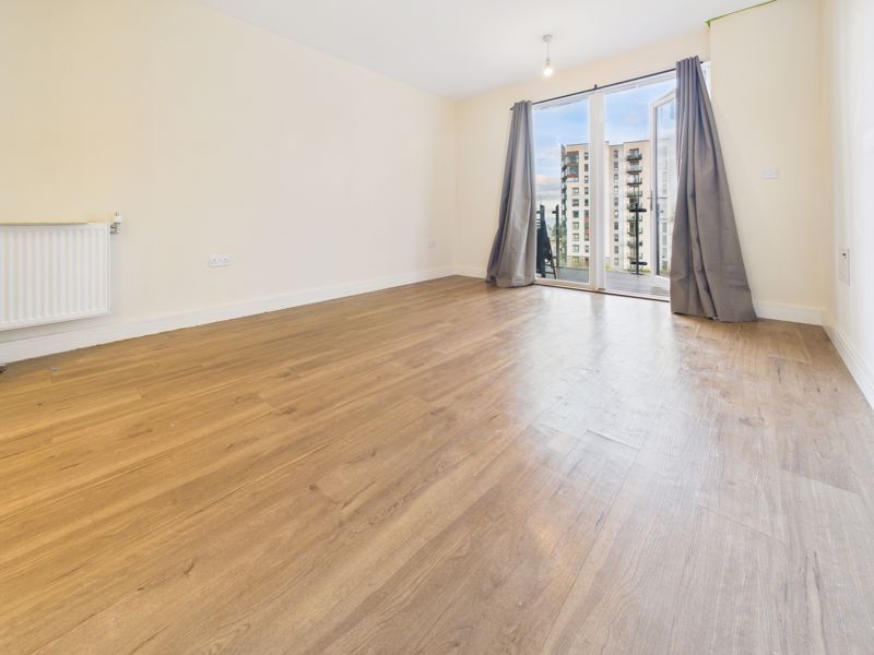 Property photo 2 of 8 Photo 13