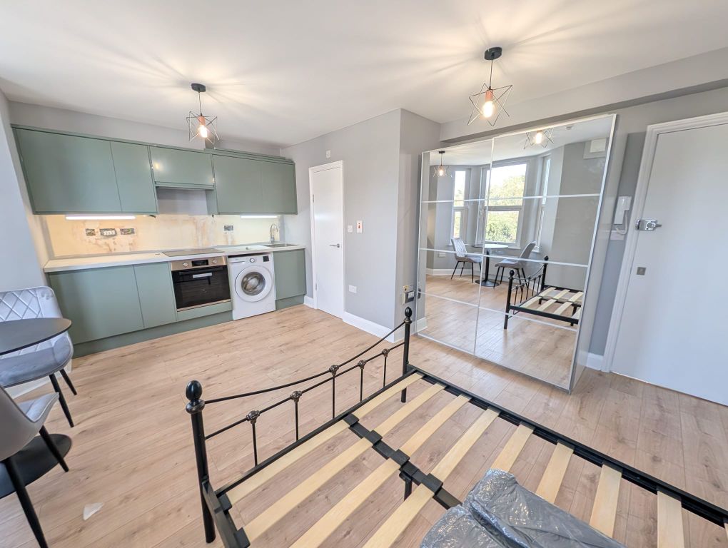 Property photo 2 of 7