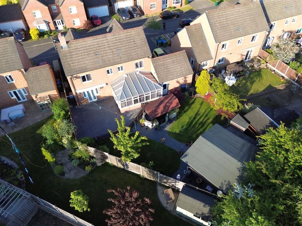 Property photo 3 of 38 Picture No. 03