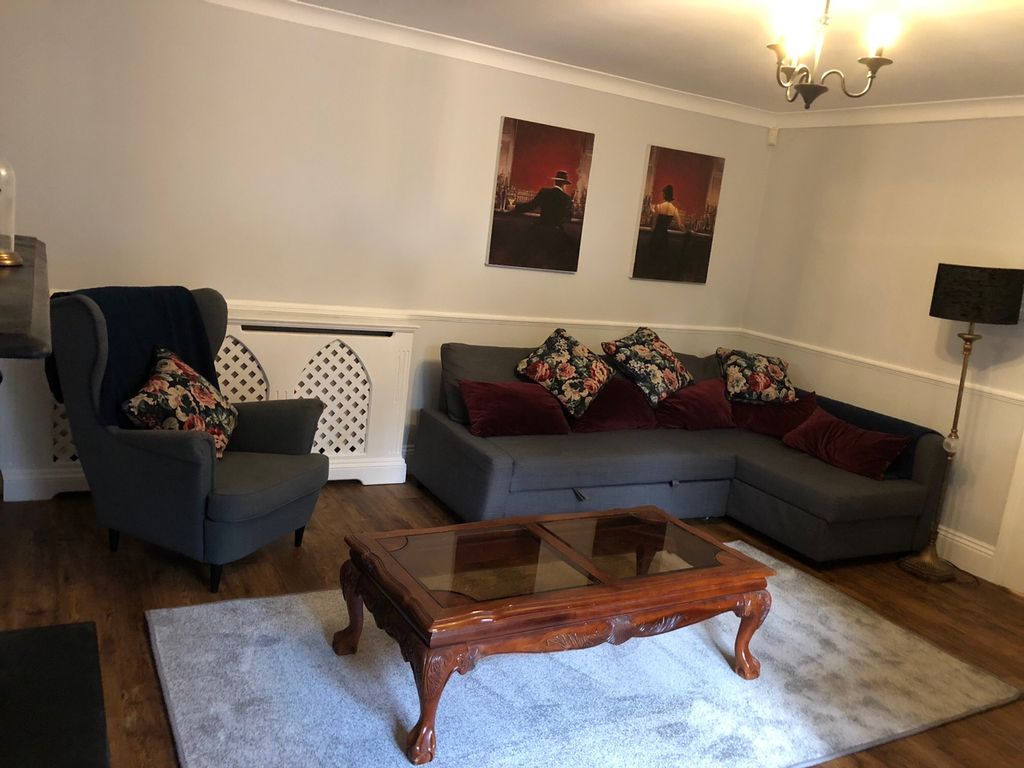 Property photo 3 of 21