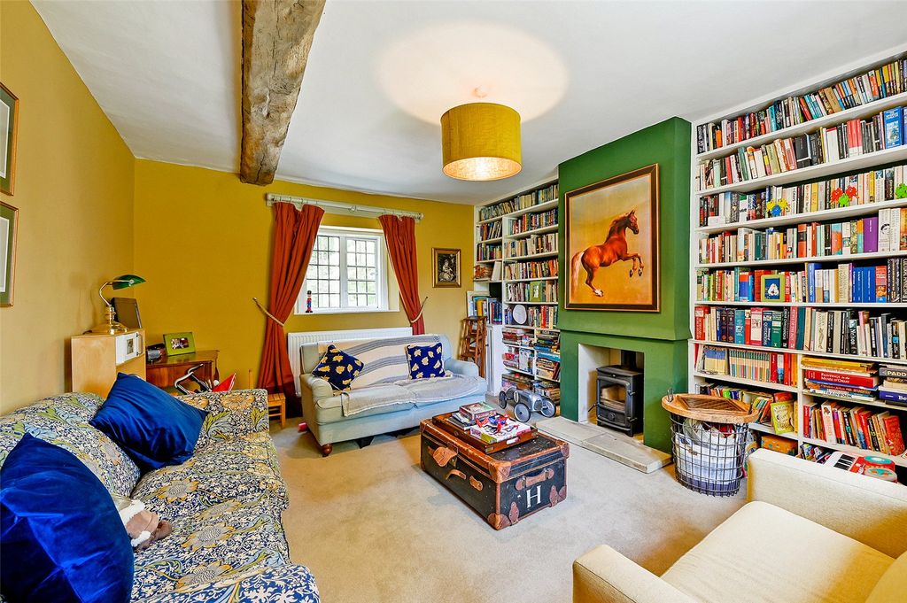 Property photo 2 of 15 Family Room