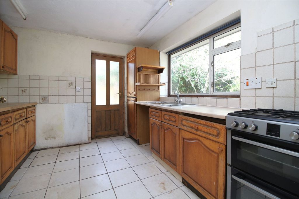 Property photo 2 of 11 Picture No. 02