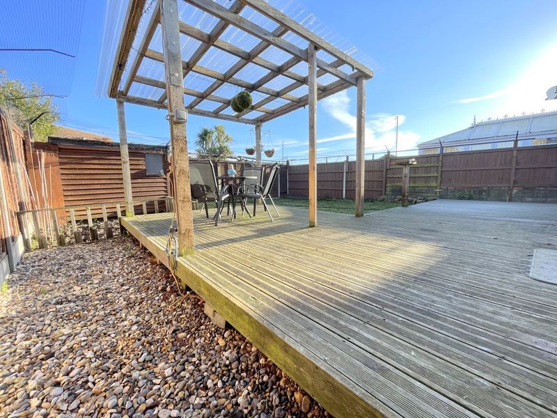 Property photo 2 of 16 Chapel Road