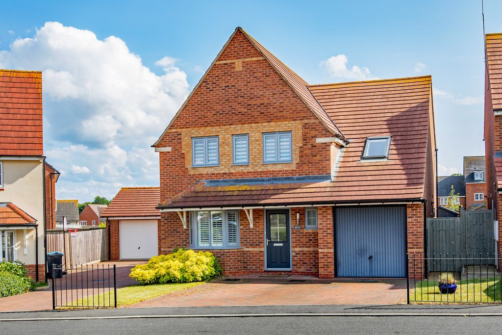 Property photo 1 of 30