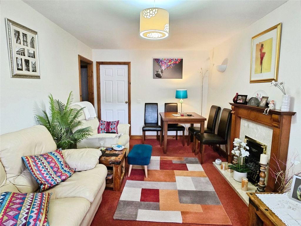 Property photo 2 of 8 Living Room