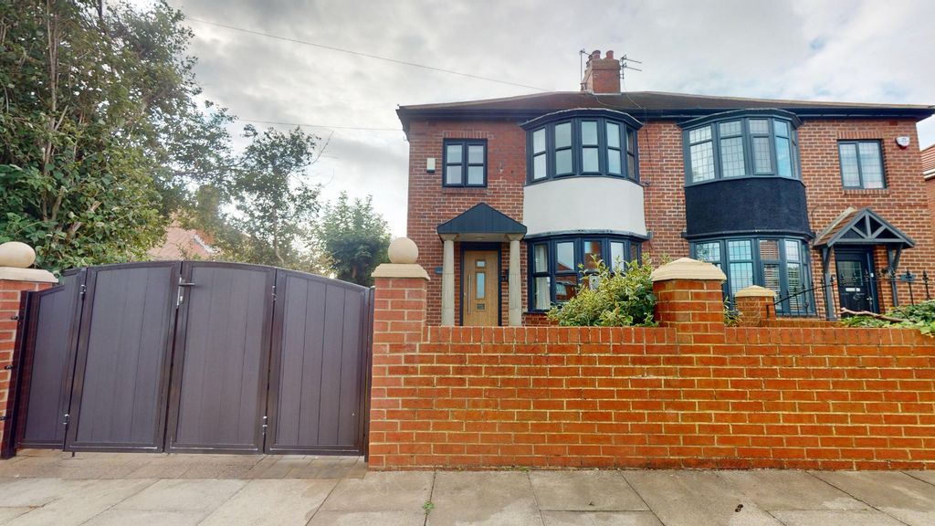 Property photo 1 of 57 4568472