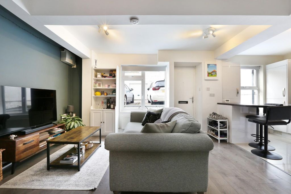 Property photo 3 of 13 Ach_7333.Jpg