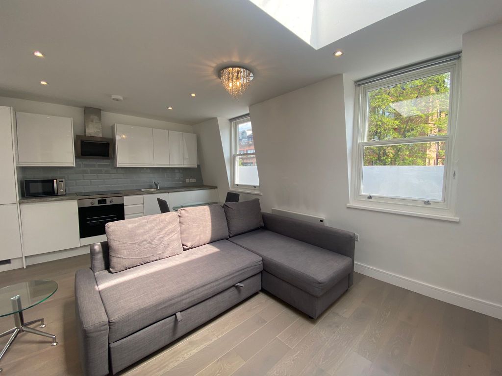 Property photo 2 of 9