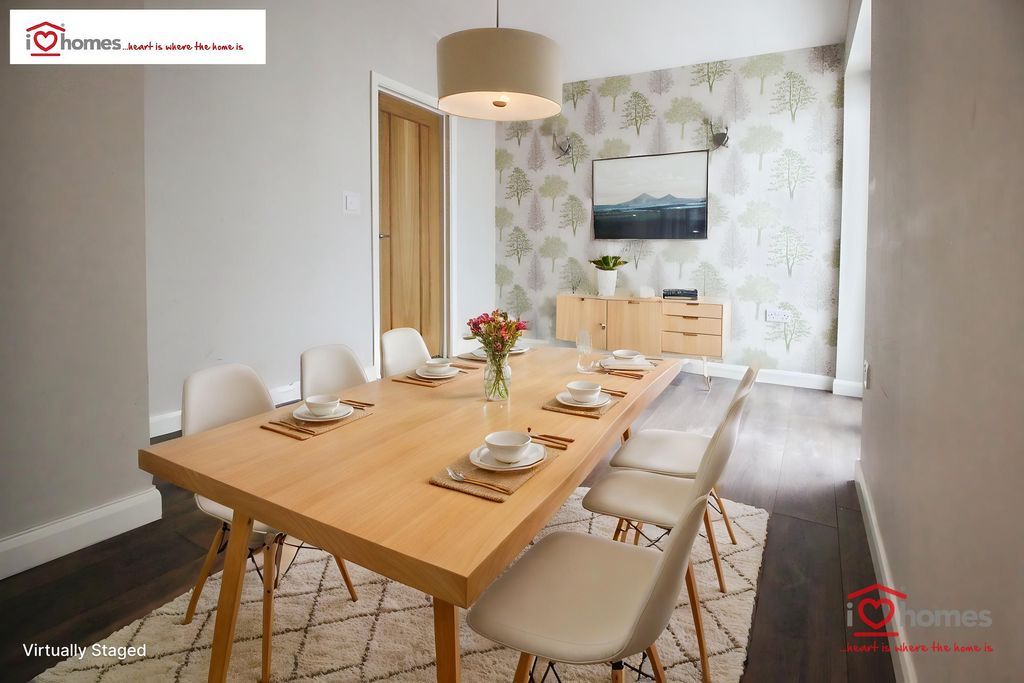 Property photo 3 of 17 Photo 4