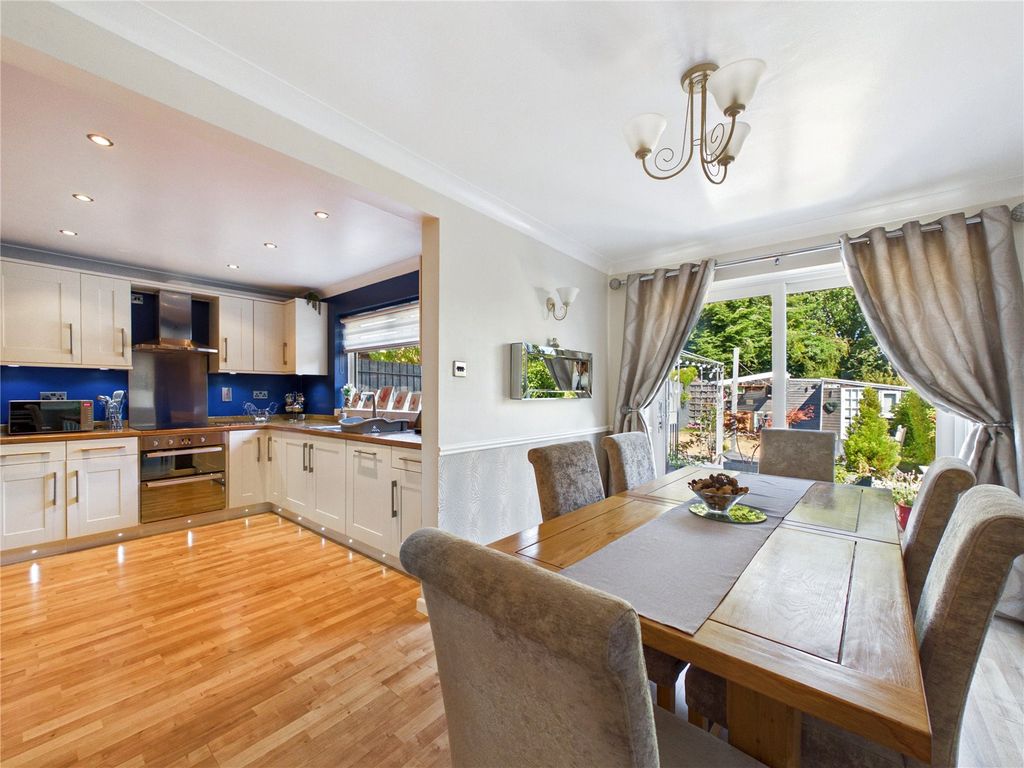 Property photo 3 of 13 Picture No. 02