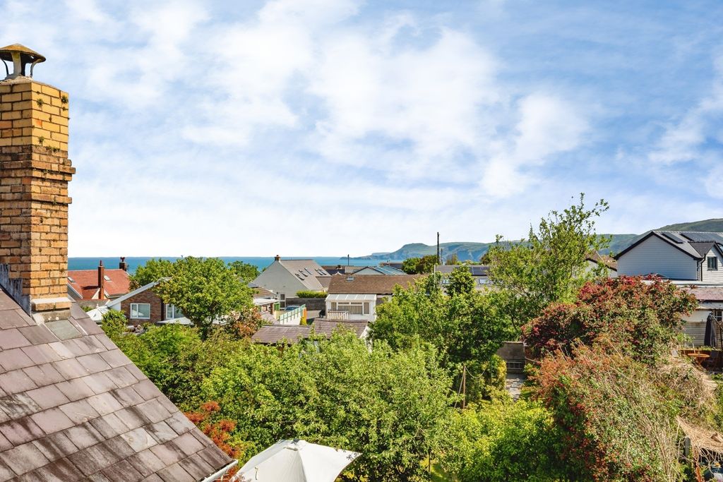 Property photo 1 of 33 Pbox-Img.Jpg