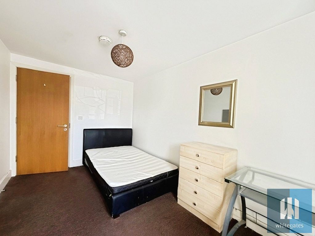 Property photo 2 of 9 Picture No. 19